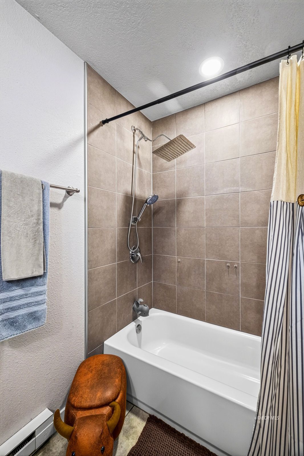 228 Lawndale Drive Property Photo 34