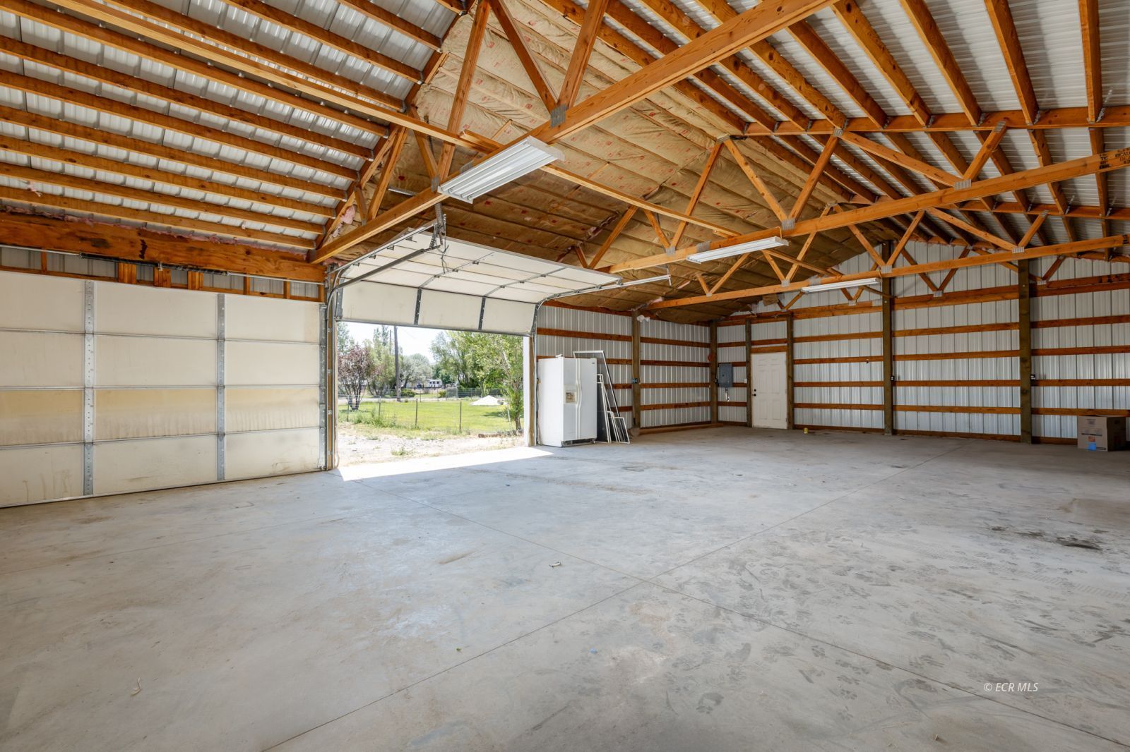 6957 Horsehaven Drive Property Photo 40