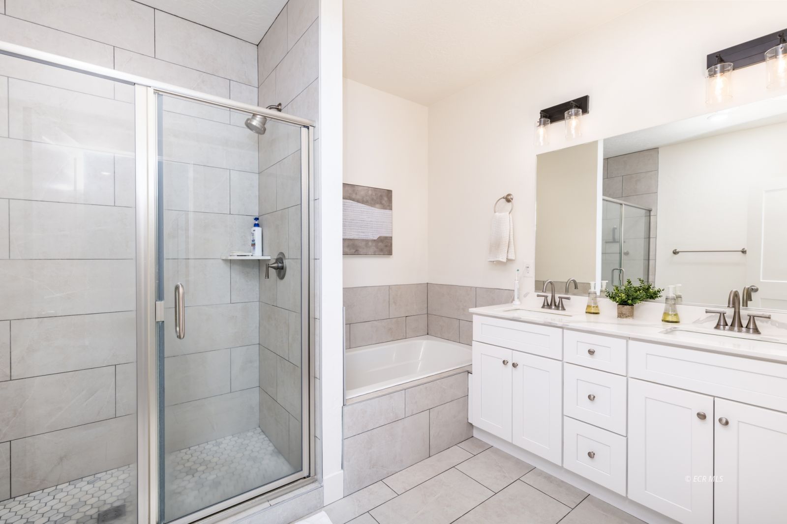 3145 Newcastle Circle Property Photo 15