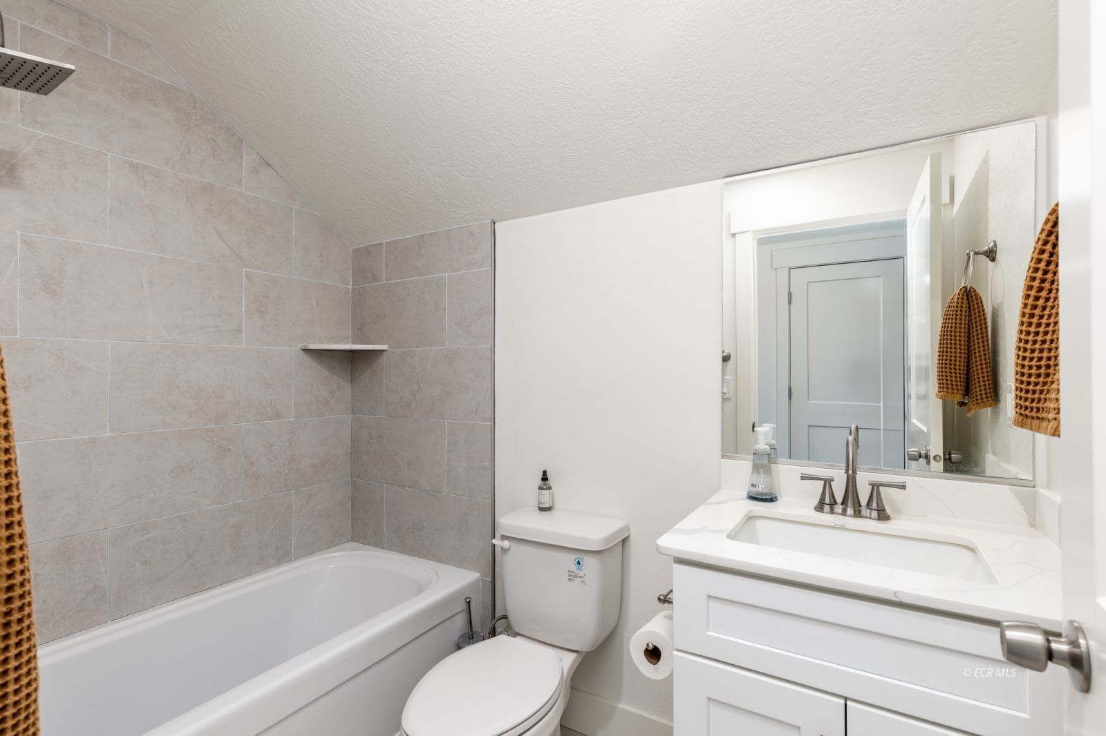 3145 Newcastle Circle Property Photo 22