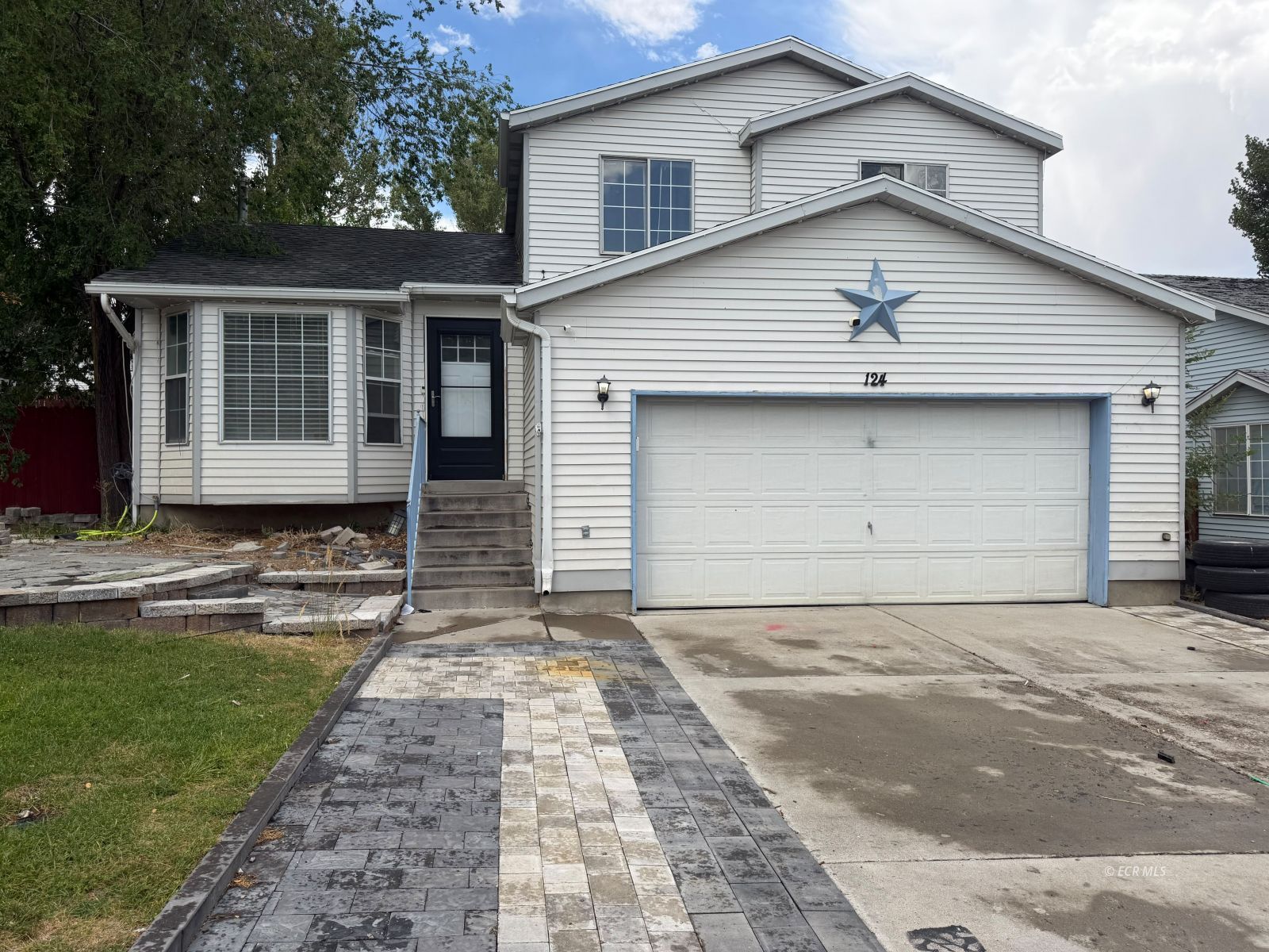 124 Forest Lane Property Photo 1