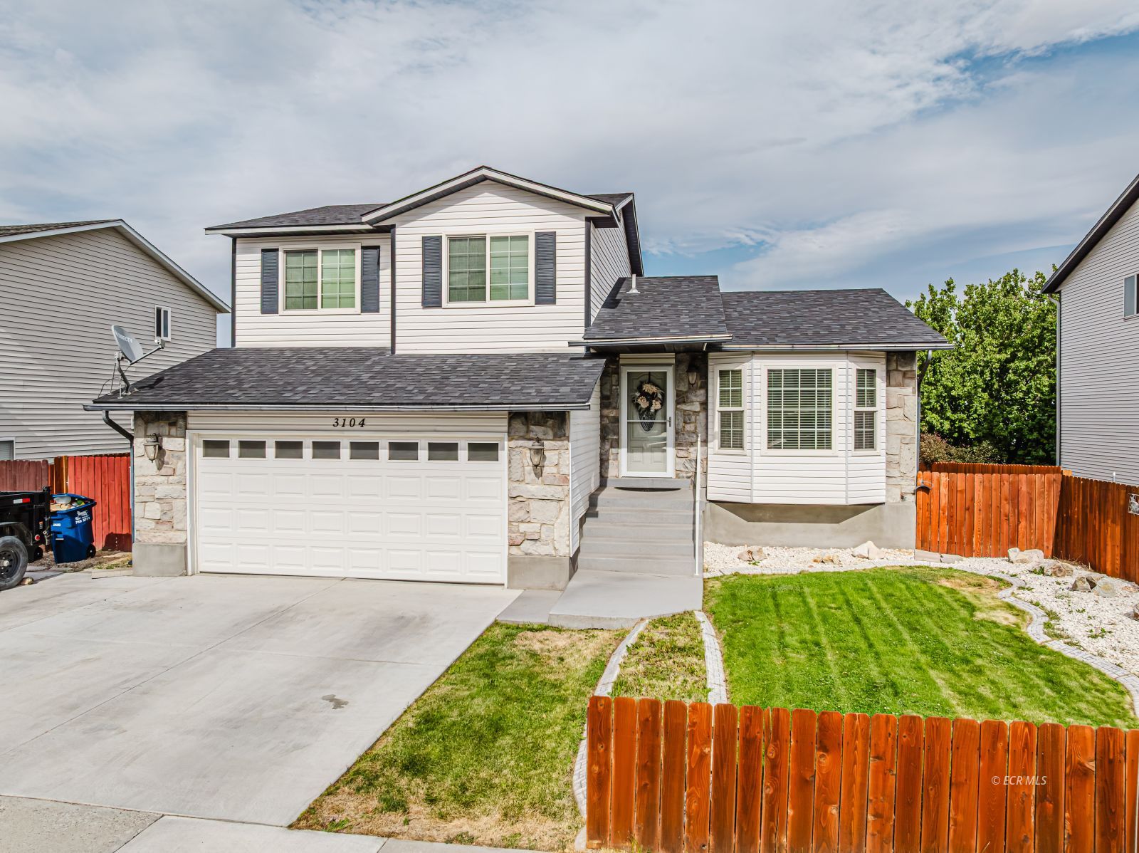 3104 Morning Breeze Drive Property Photo 1