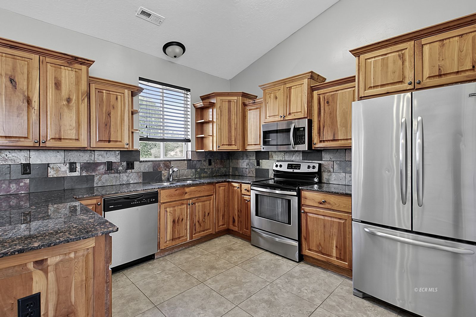 739 Wolcott Drive Property Photo 12