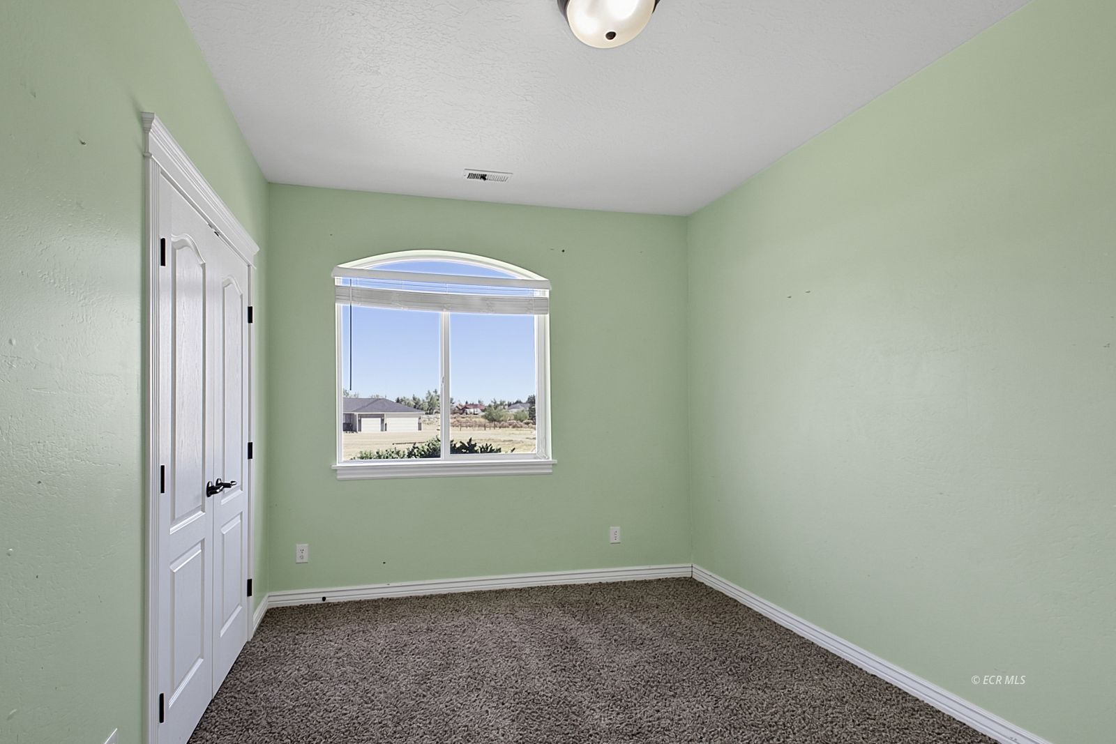 739 Wolcott Drive Property Photo 23