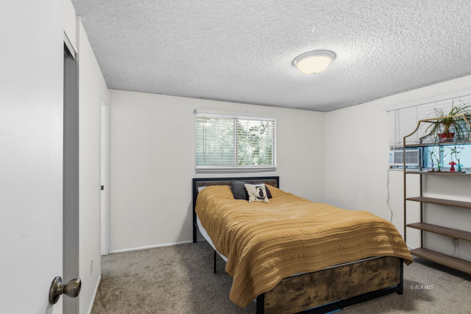 841 Northside Drive Property Photo 14