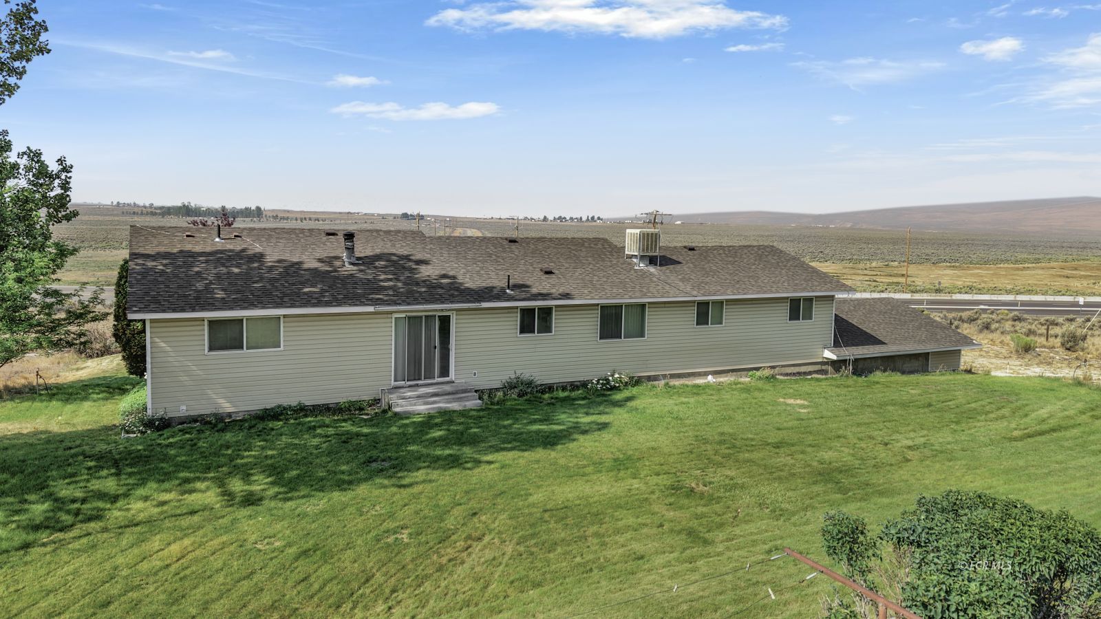 14430 Lamoille Highway Property Photo 3