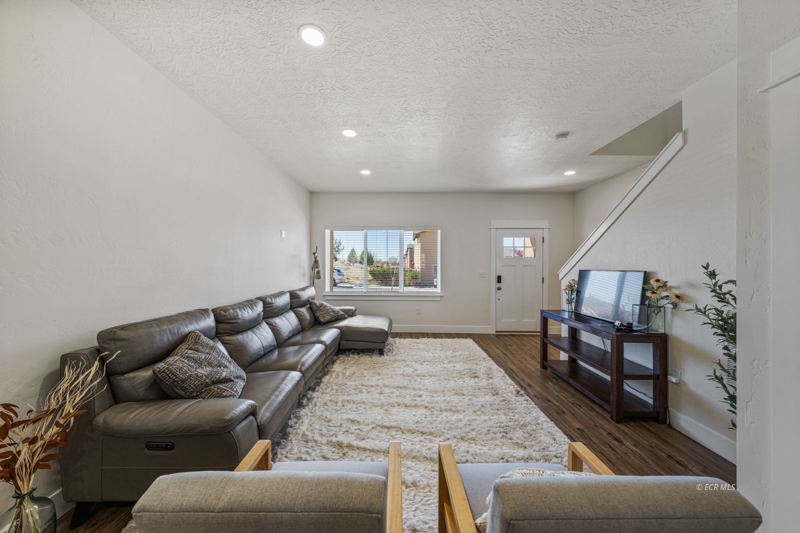 5446 Branding Iron Way Property Photo 4