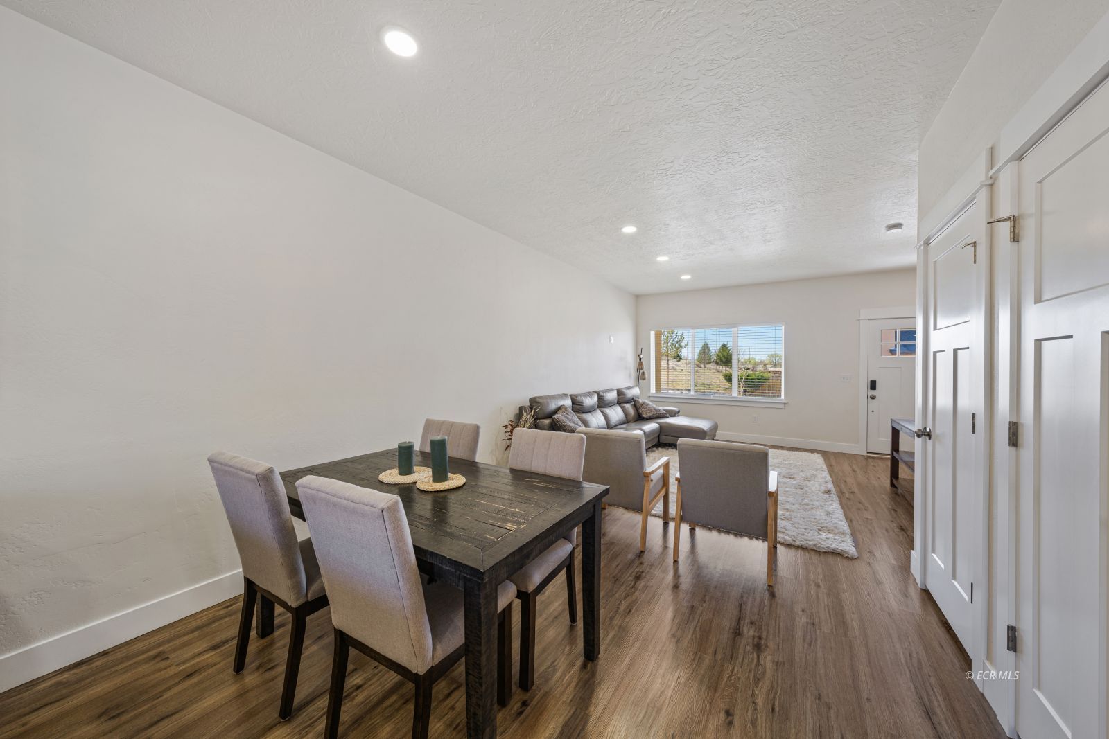 5446 Branding Iron Way Property Photo 20