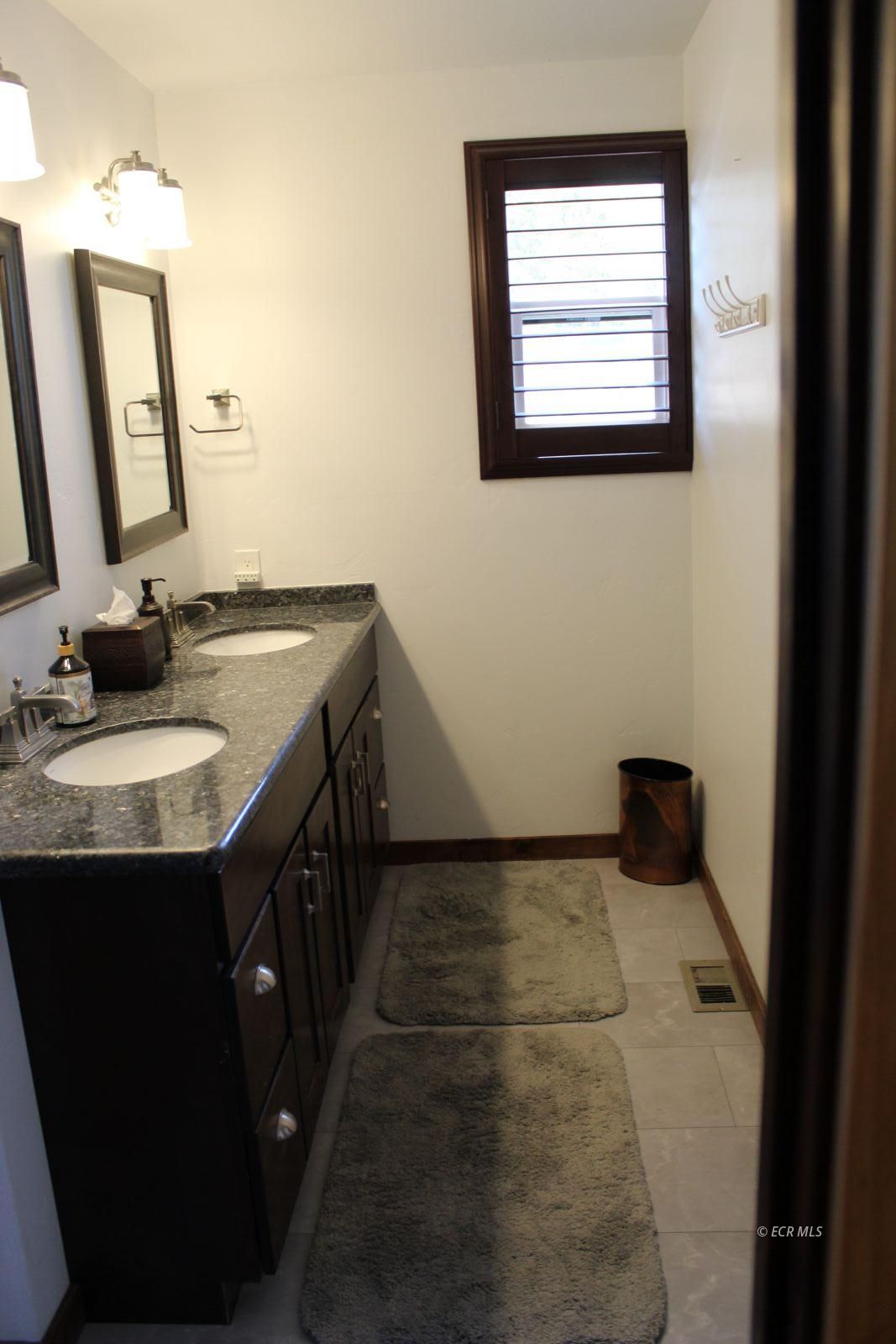 388 Fairway Boulevard Property Photo 26