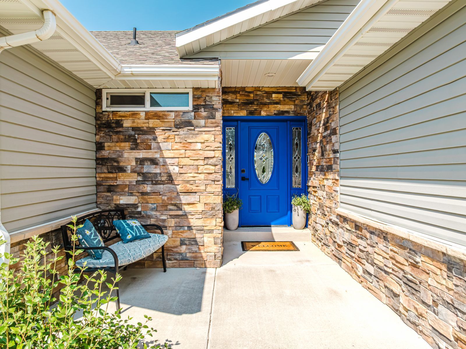 3702 Valley Ridge Avenue Property Photo 2