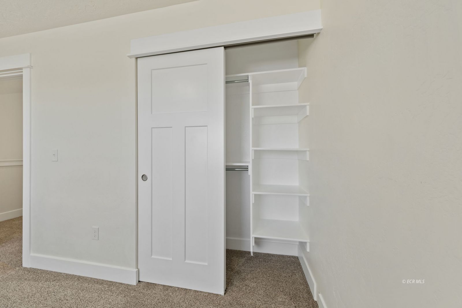5448 Branding Iron Way Property Photo 26