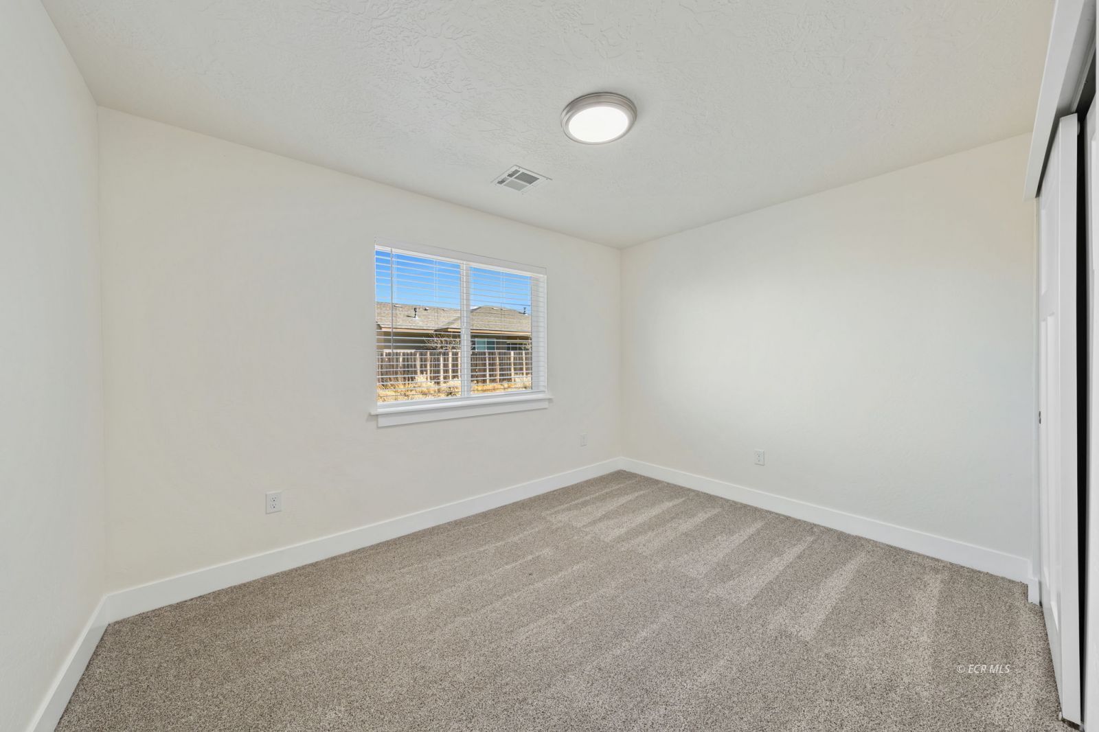 5448 Branding Iron Way Property Photo 31