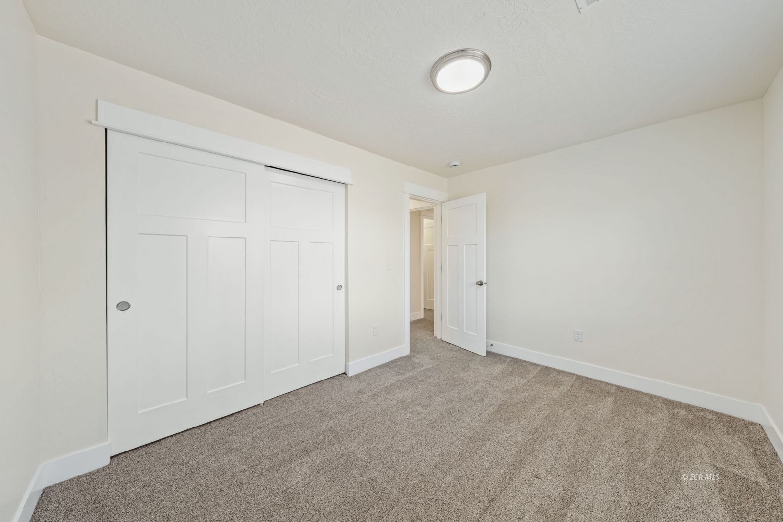 5448 Branding Iron Way Property Photo 34