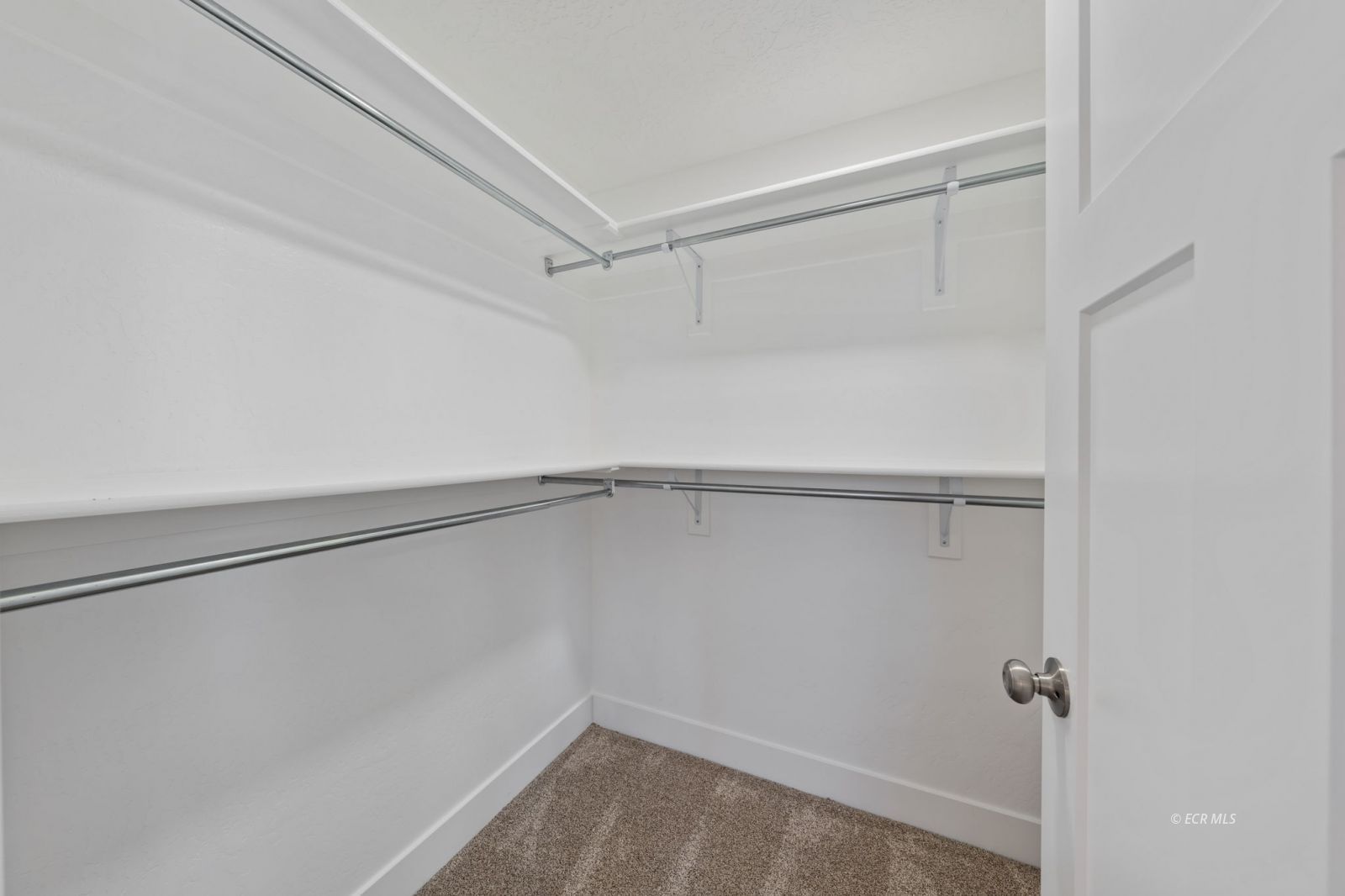 5448 Branding Iron Way Property Photo 35