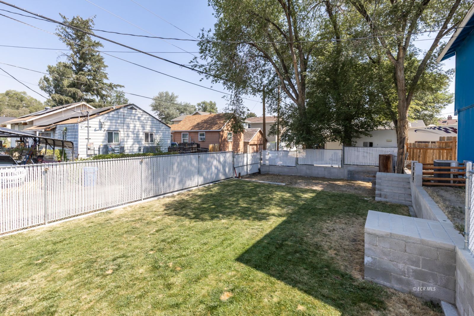 930 3rd Street Property Photo 26