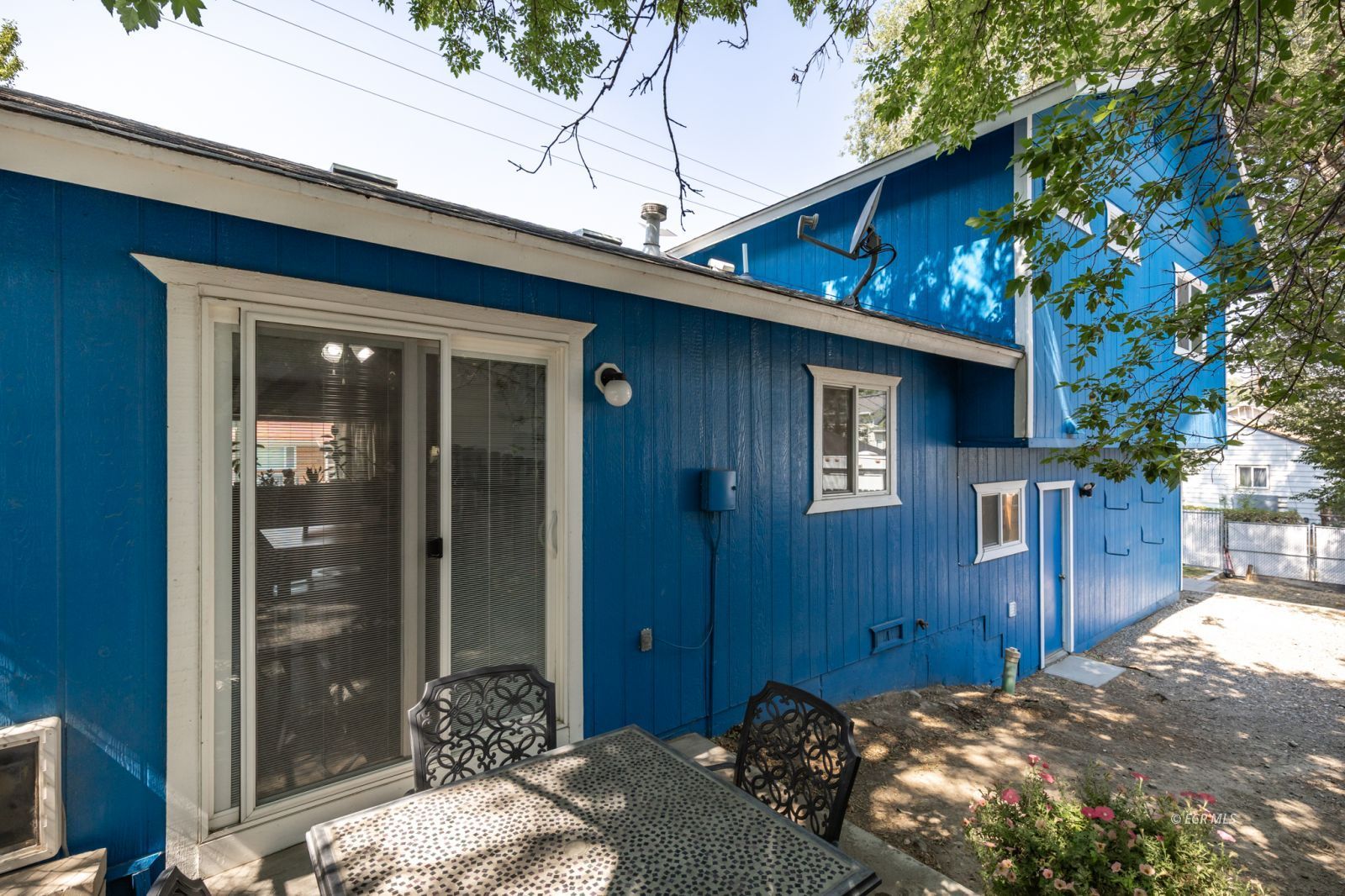 930 3rd Street Property Photo 28