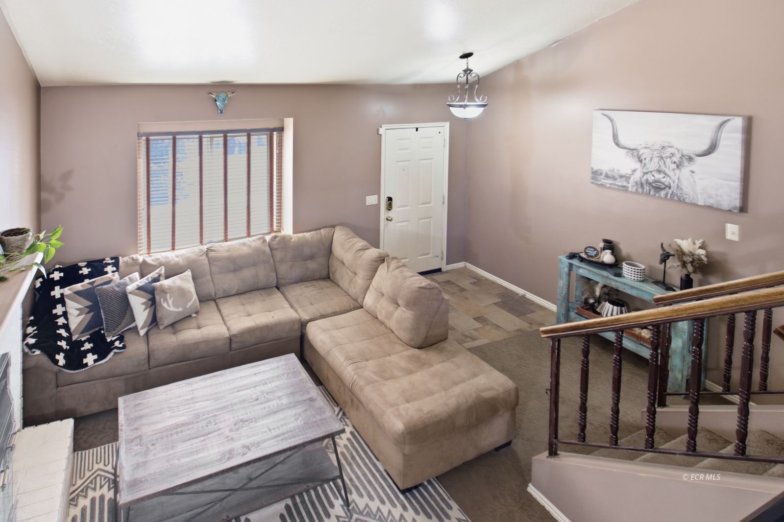 2317 Sierra Drive Property Photo 6