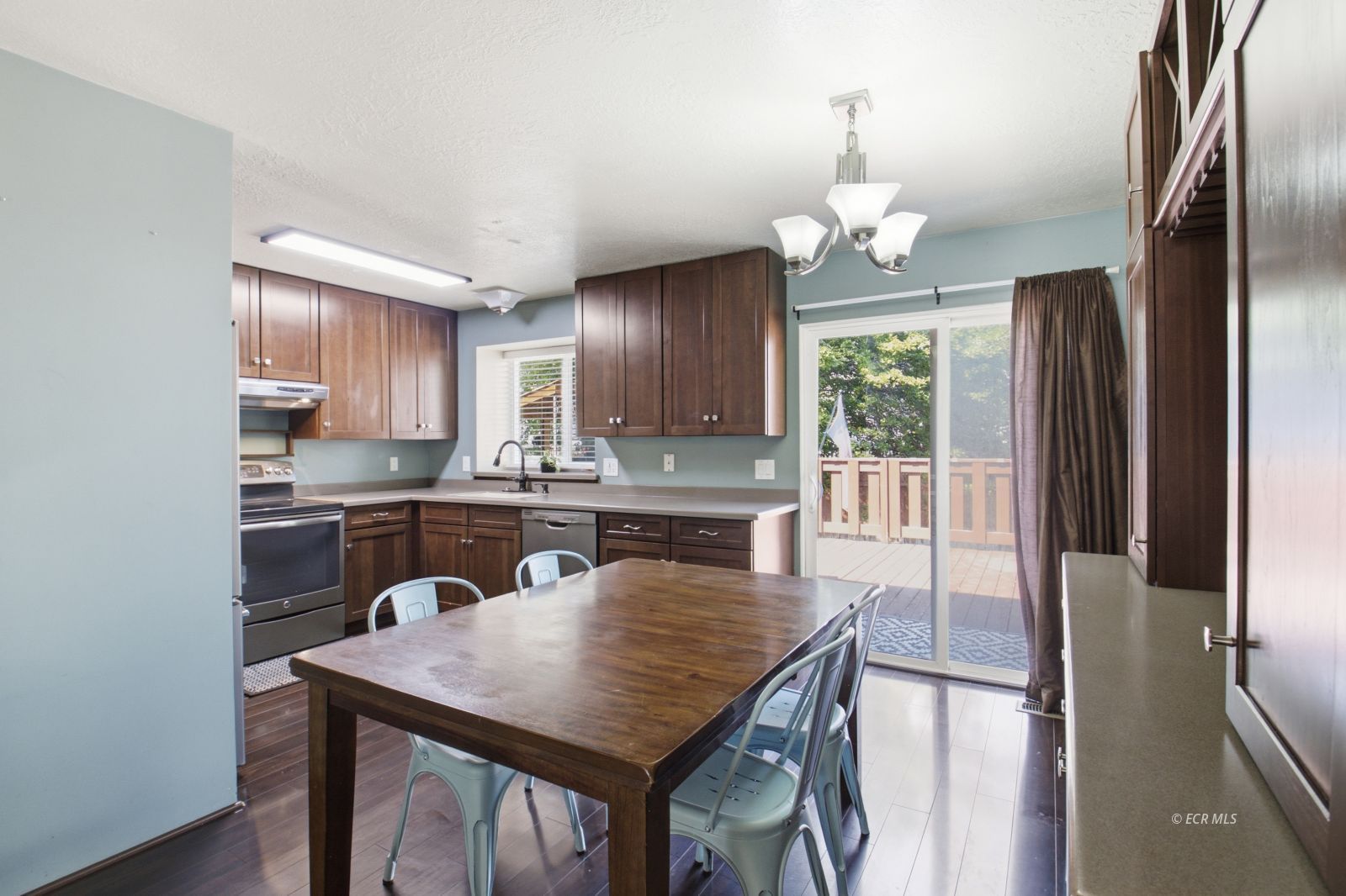 2317 Sierra Drive Property Photo 12