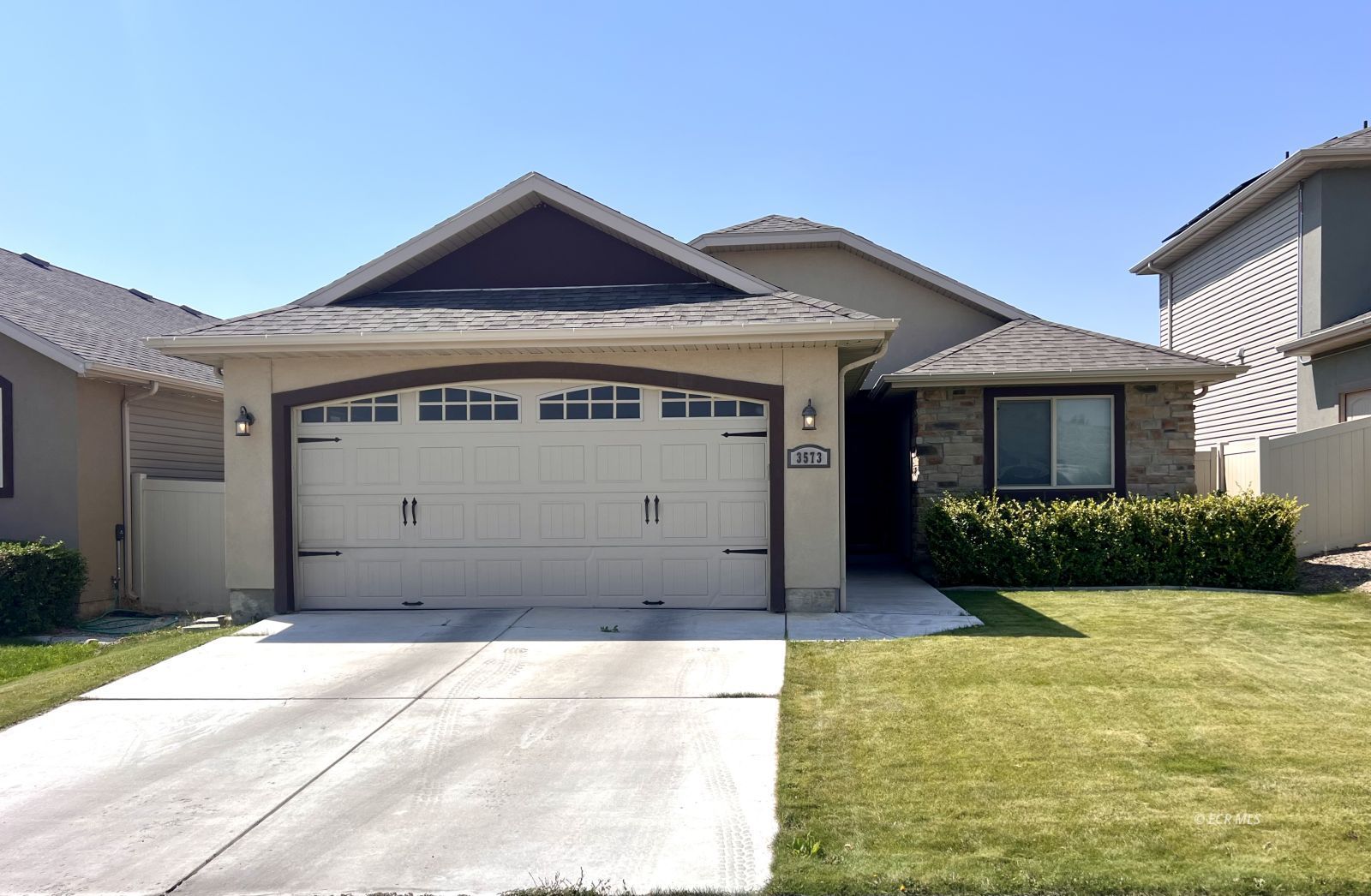 3573 Boulder Creek Property Photo 2