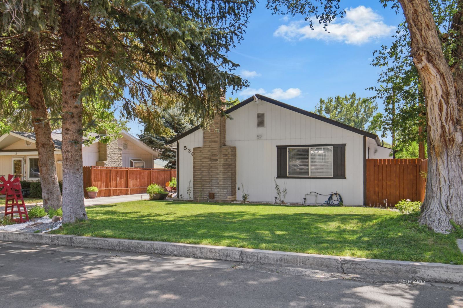 536 Sage Street Property Photo 2