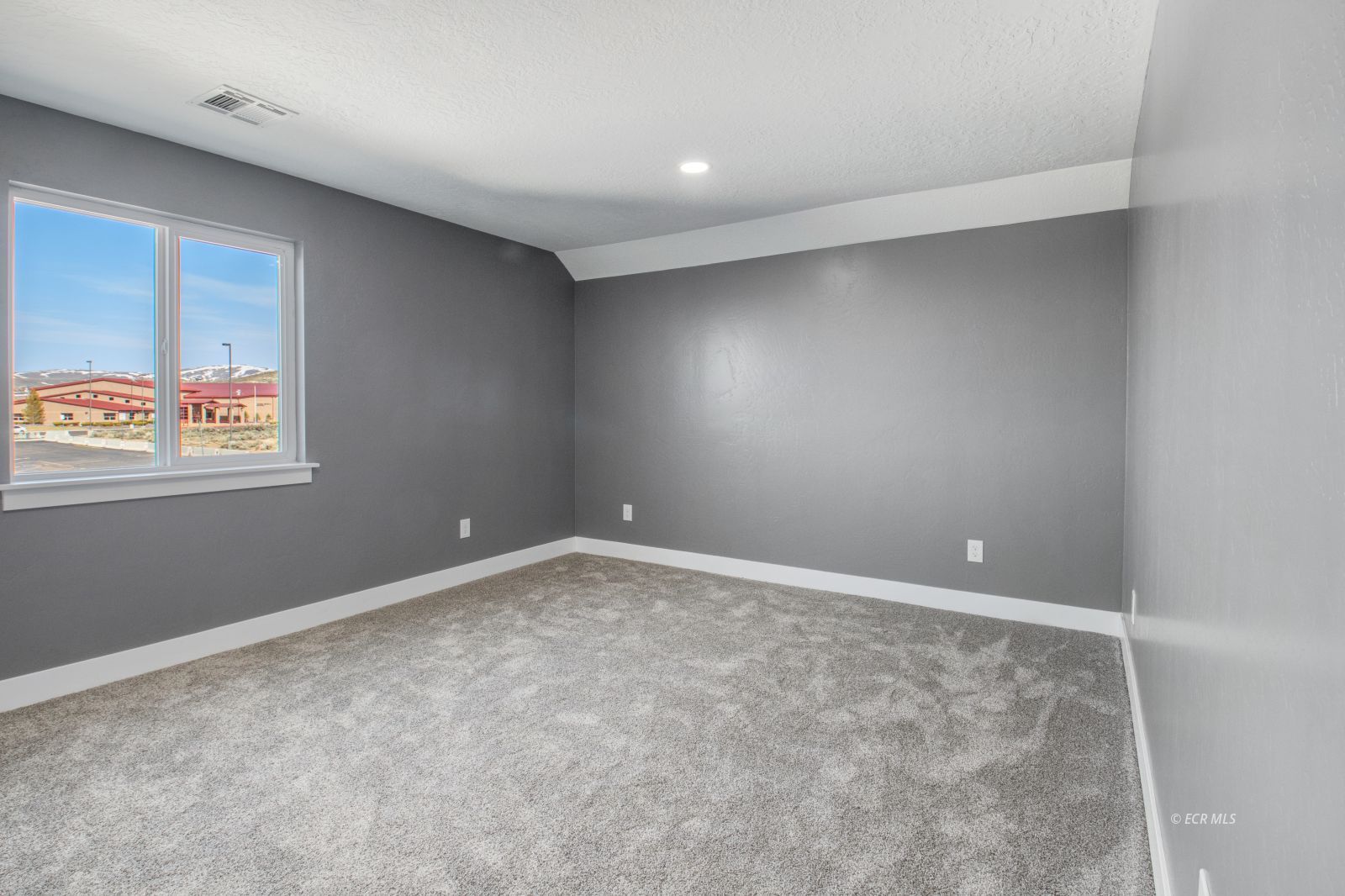 2041 Eagle Ridge Loop 11 Property Photo 25