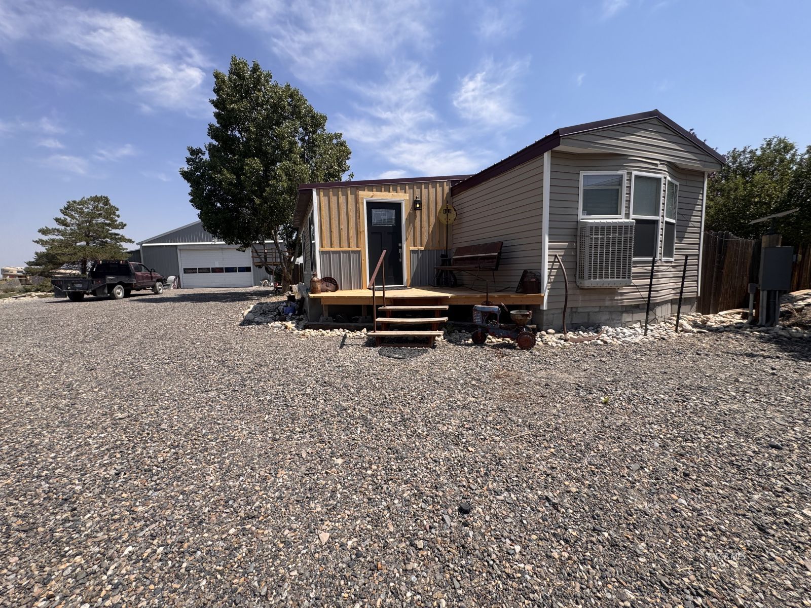 7024 Snake River Boulevard Property Photo 2