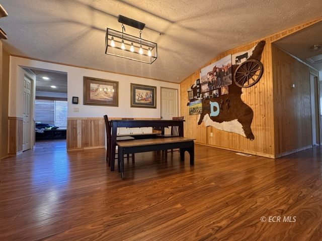 7024 Snake River Boulevard Property Photo 14