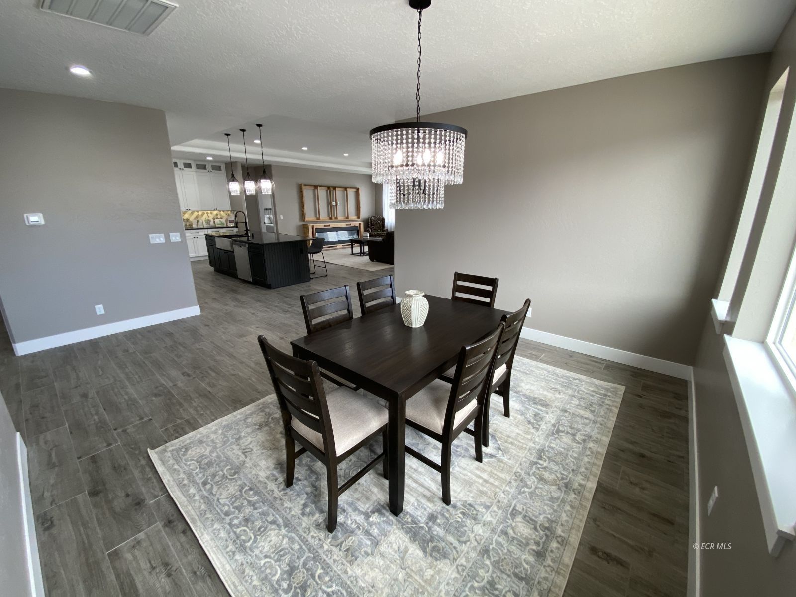 1933 Pheasant Drive Property Photo 14