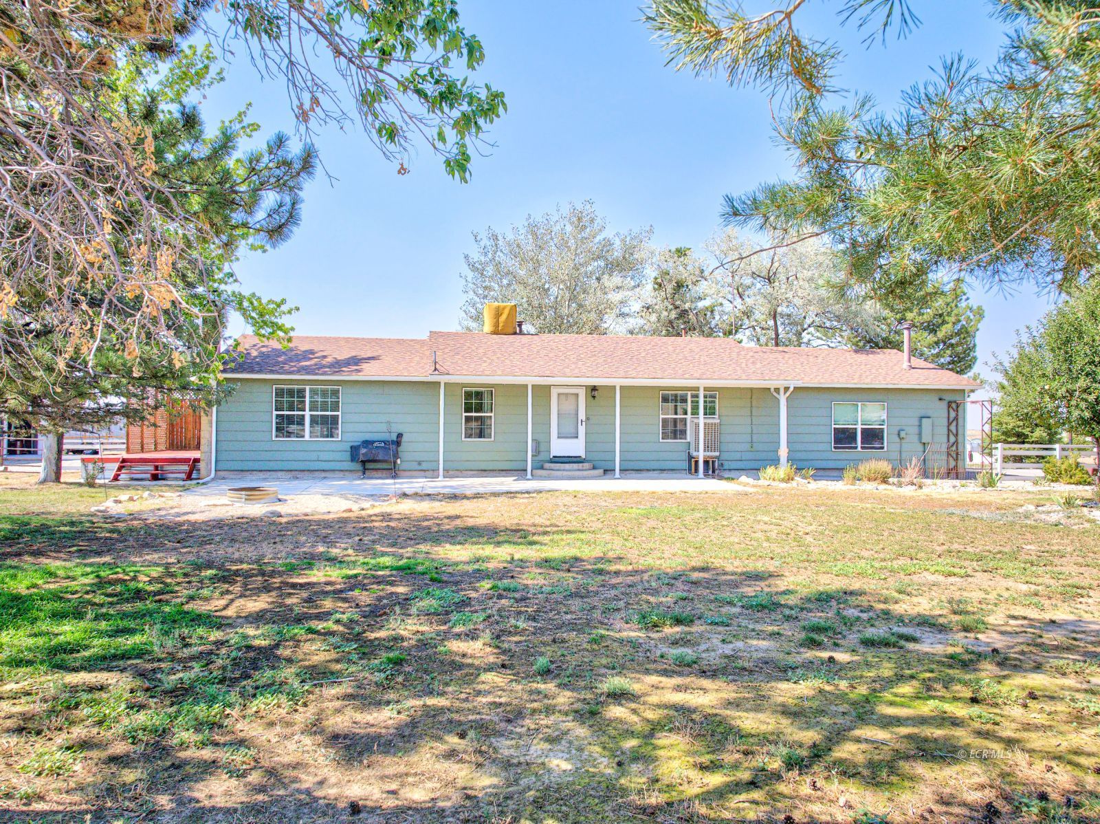 715 Wolcott Drive Property Photo 1