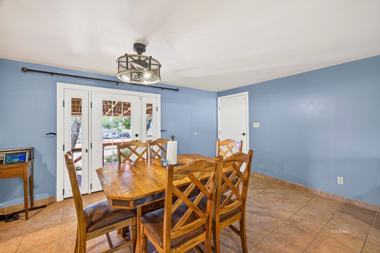 715 Wolcott Drive Property Photo 11