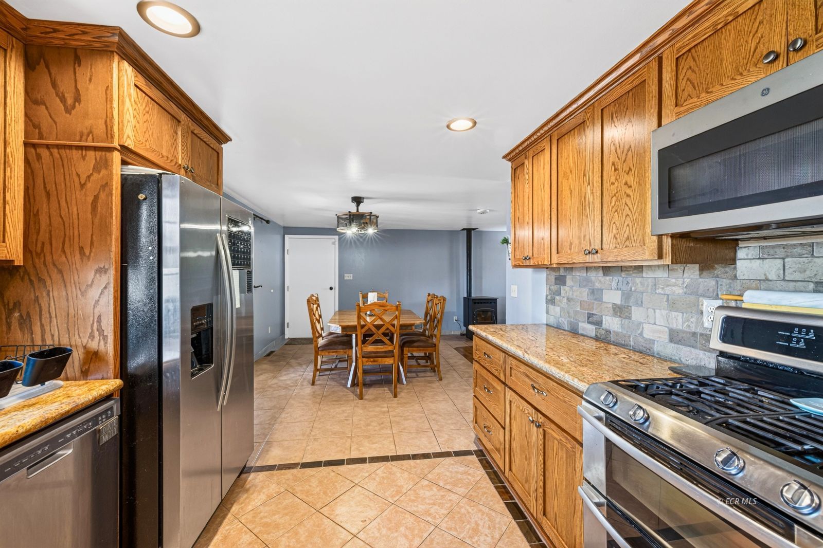 715 Wolcott Drive Property Photo 17