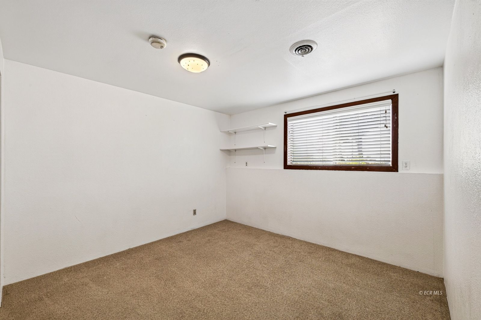 715 Wolcott Drive Property Photo 34