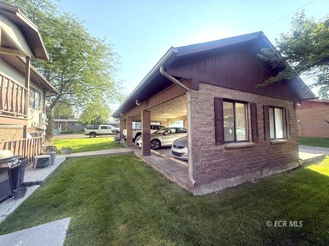 123 W Cedar Street Property Photo 7