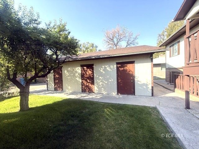 123 W Cedar Street Property Photo 9