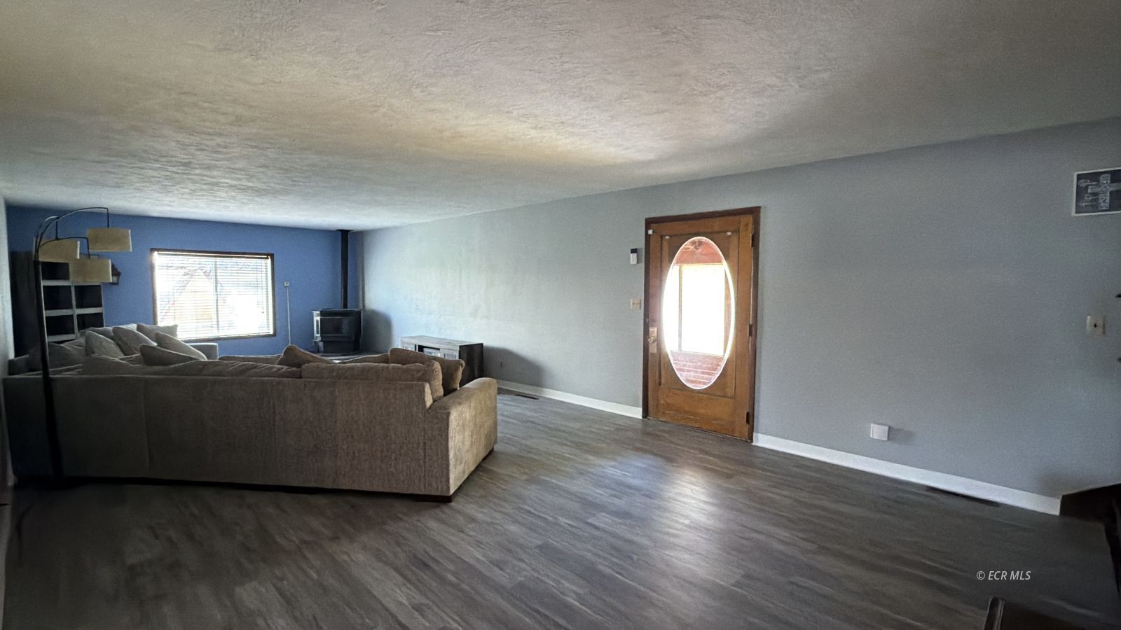 271 4th Street Property Photo 9