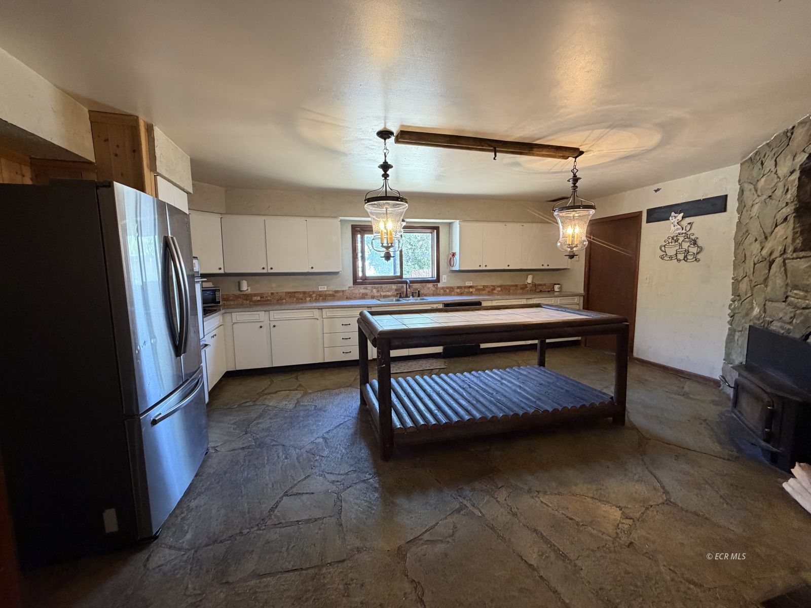 271 4th Street Property Photo 16