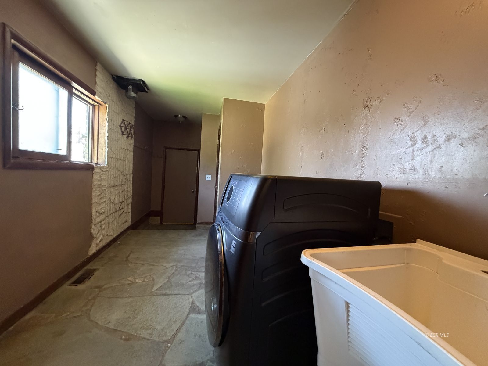 271 4th Street Property Photo 31