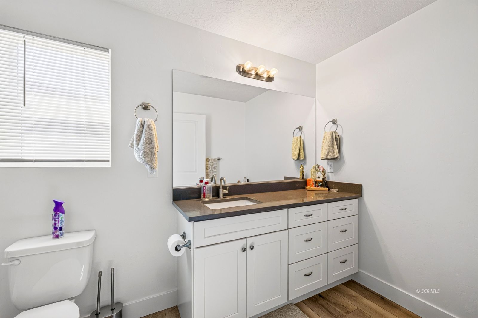 1486 Daisy Drive Property Photo 28