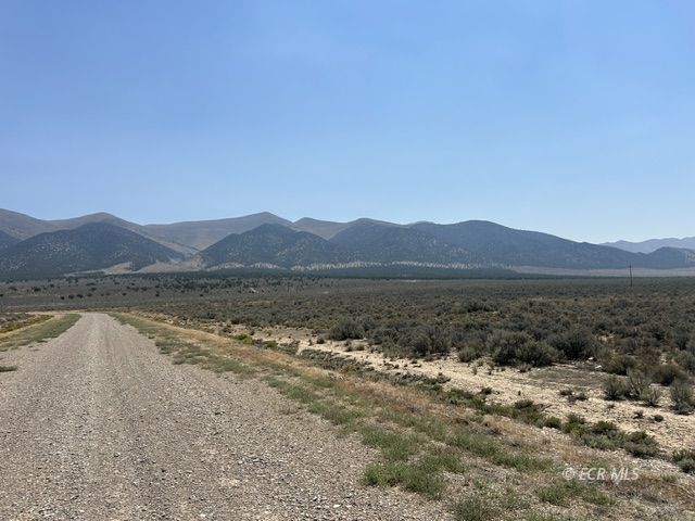 Gitla Ave Property Photo 2