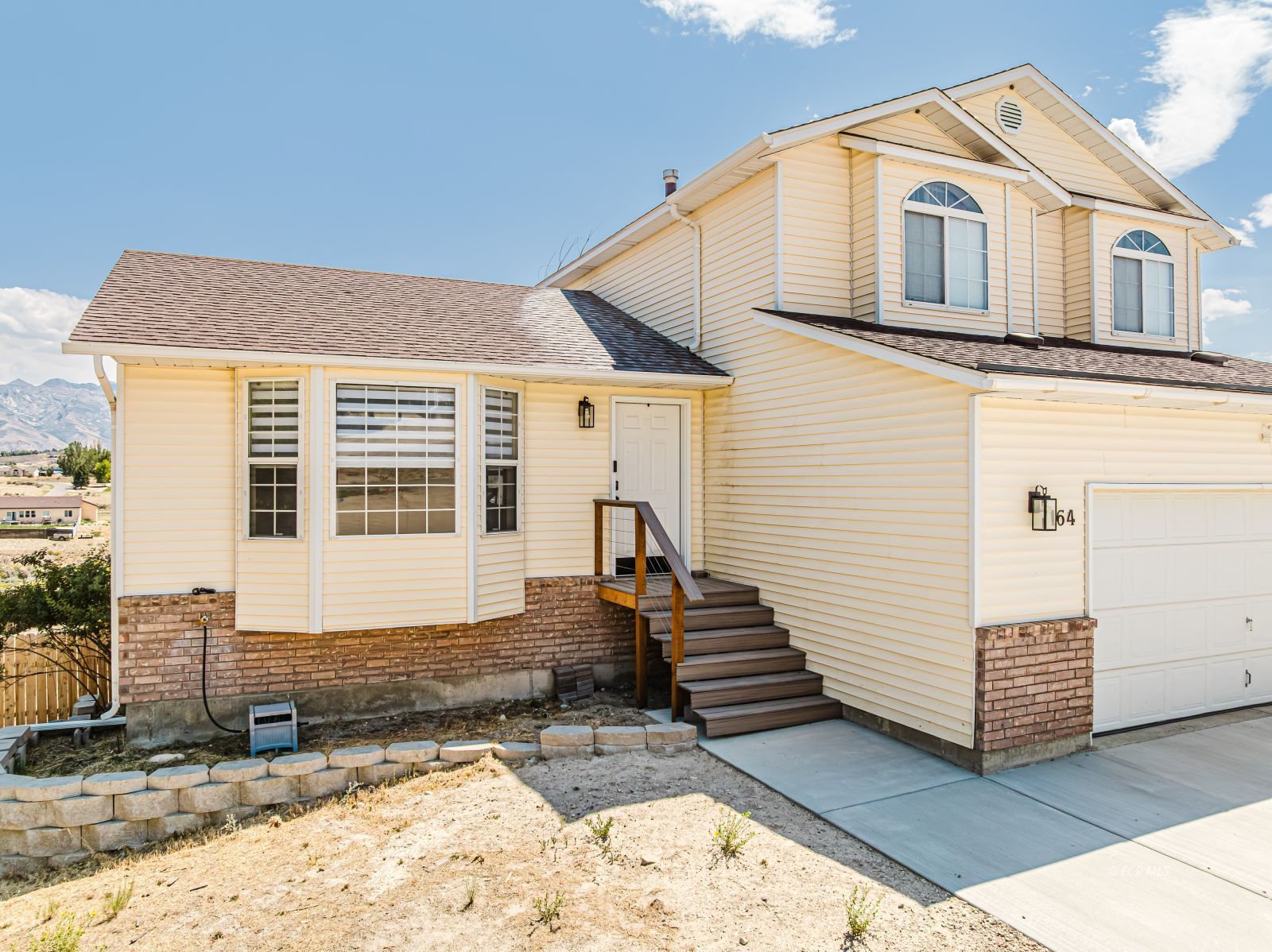 164 Cascade Drive Property Photo 3