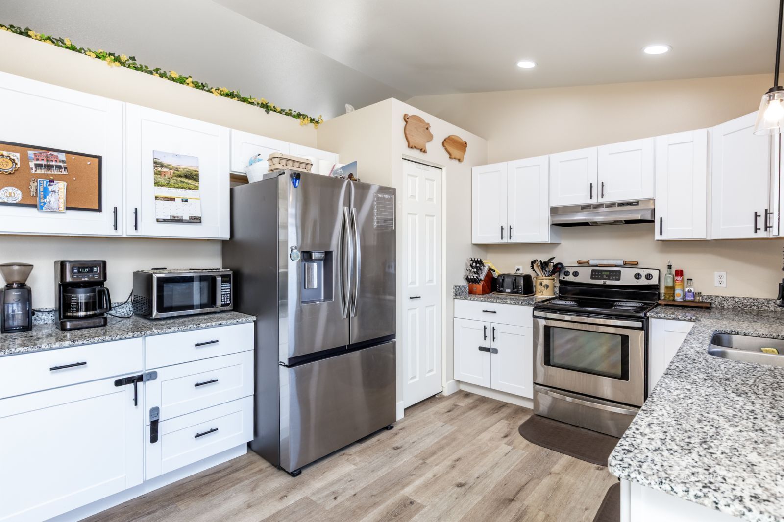 164 Cascade Drive Property Photo 10