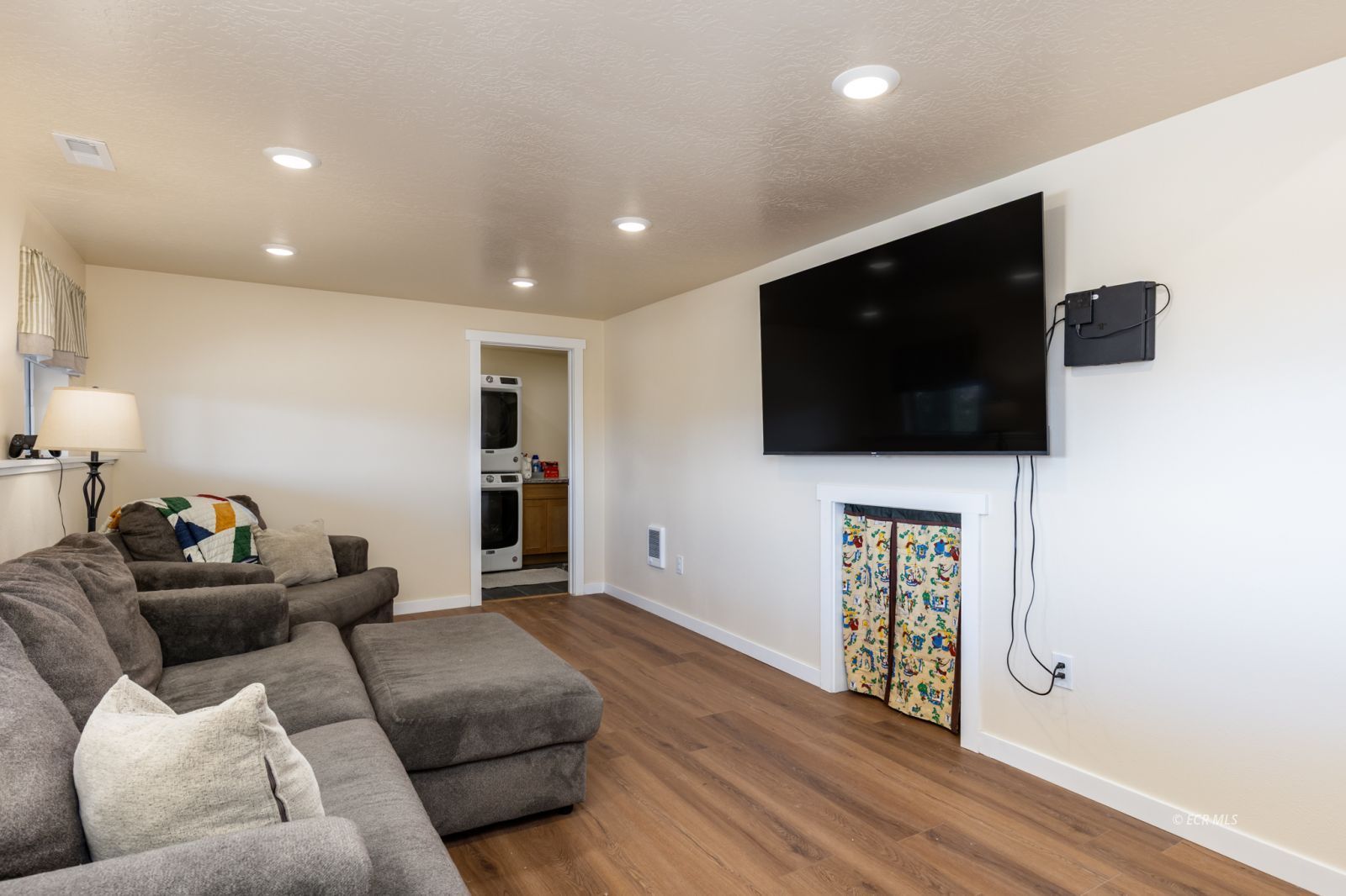 164 Cascade Drive Property Photo 25