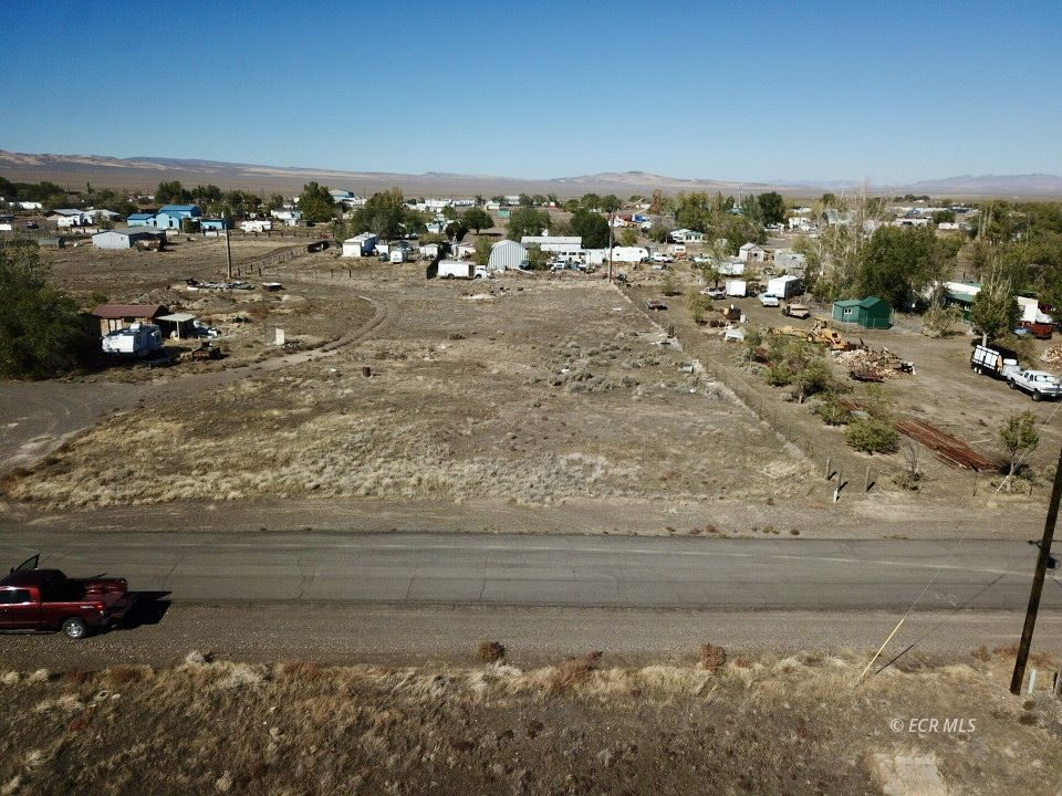 456 4th Street Property Photo 1