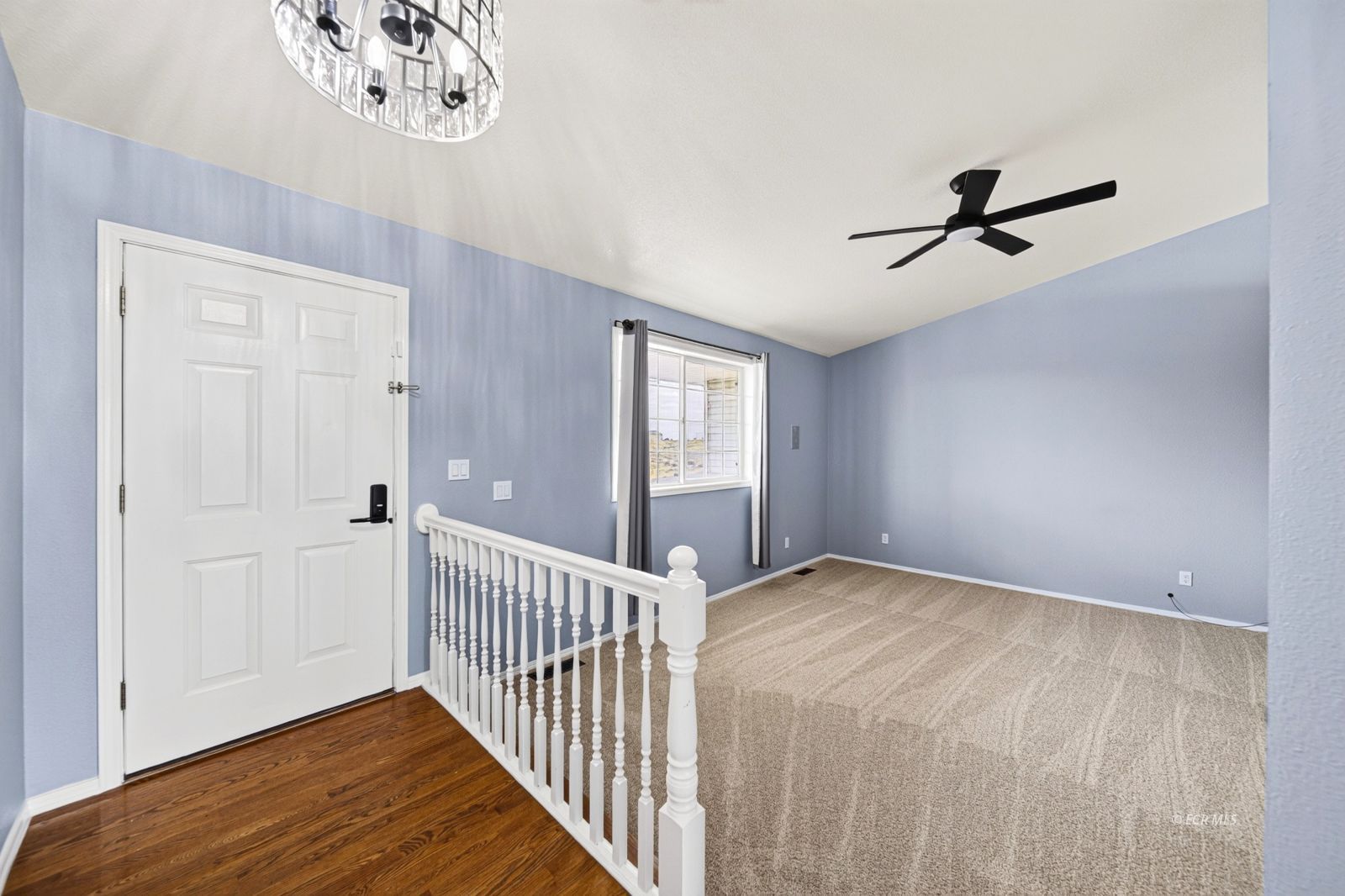 368 Oakmont Plaza Property Photo 3