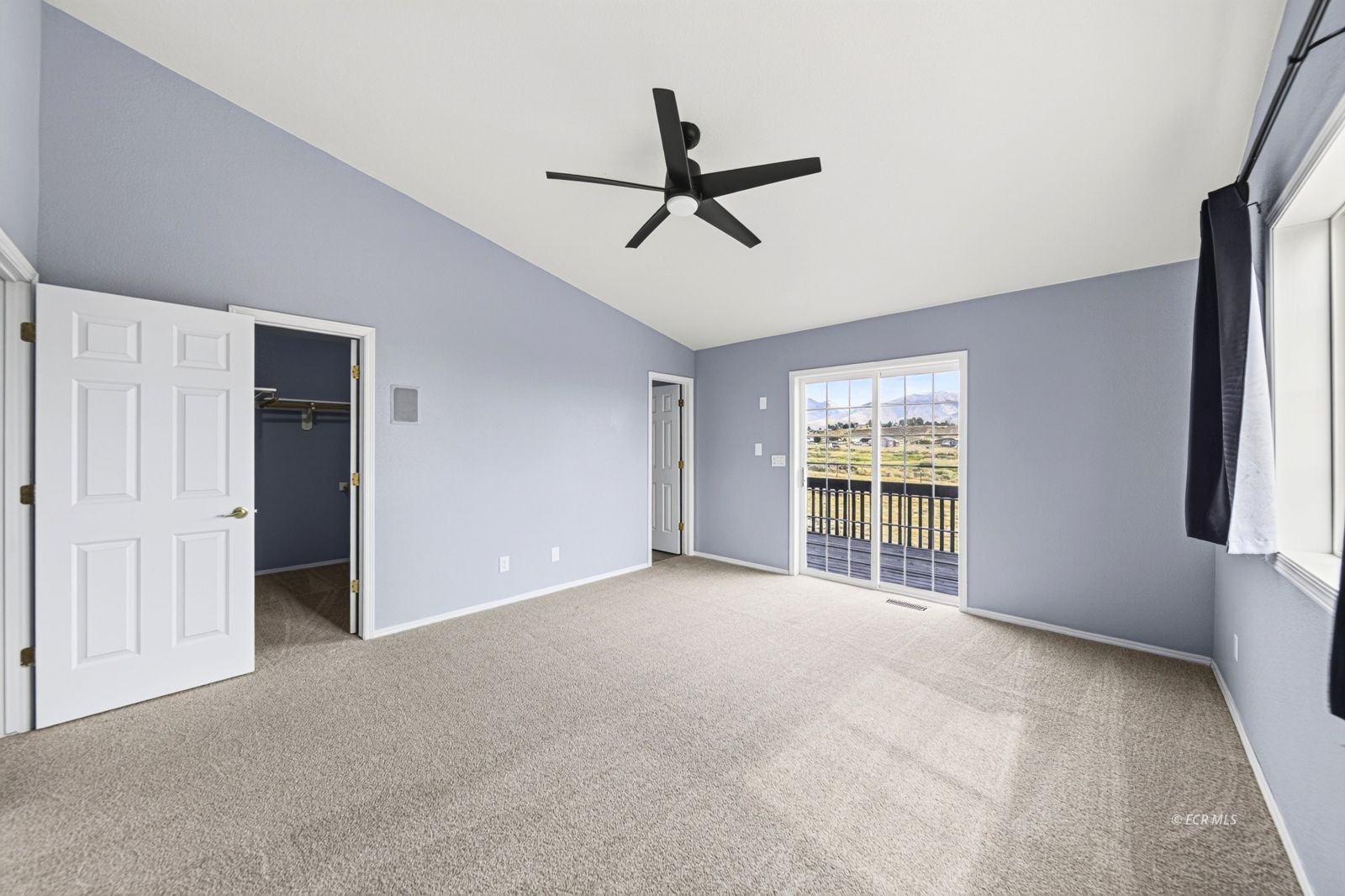 368 Oakmont Plaza Property Photo 11