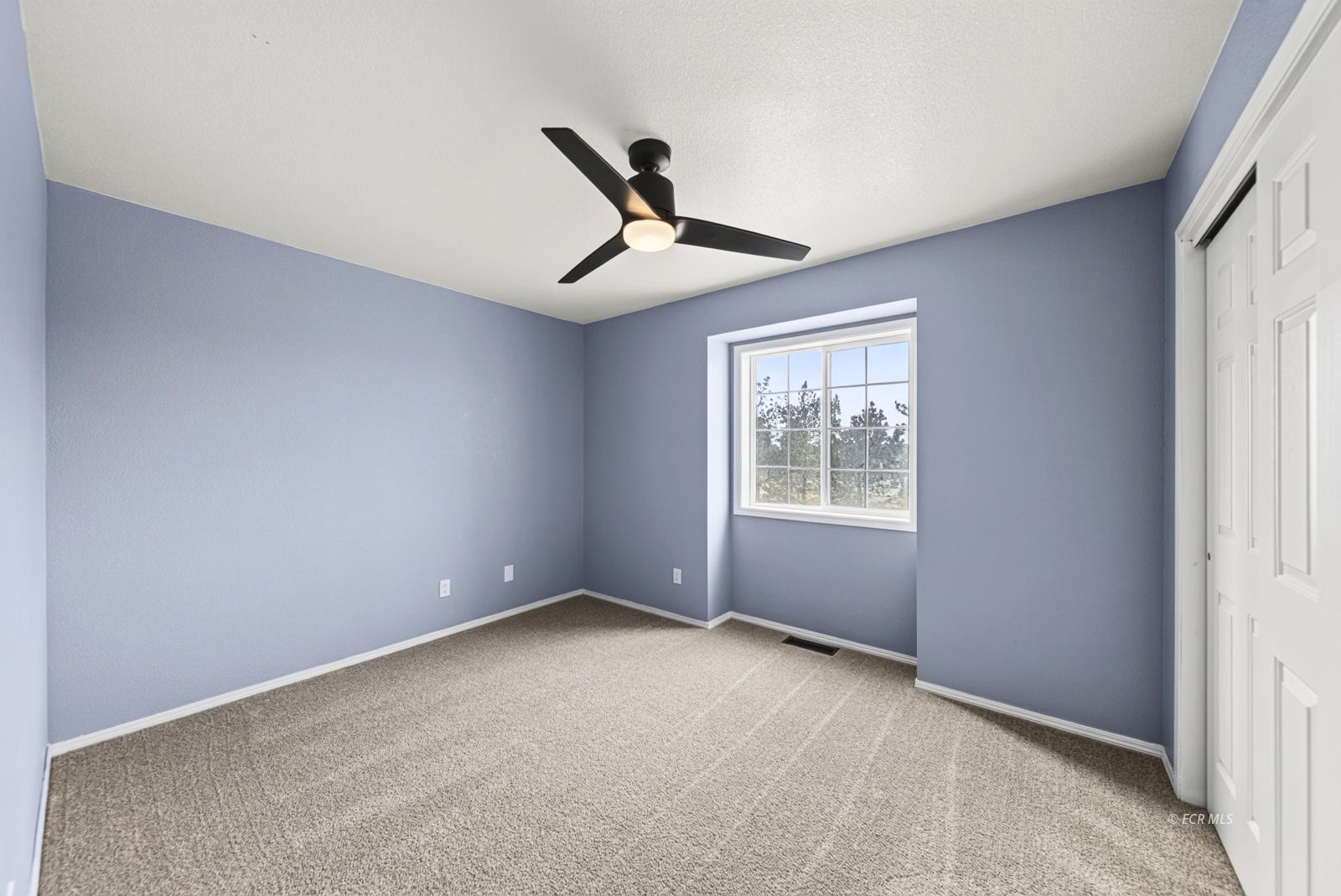 368 Oakmont Plaza Property Photo 15