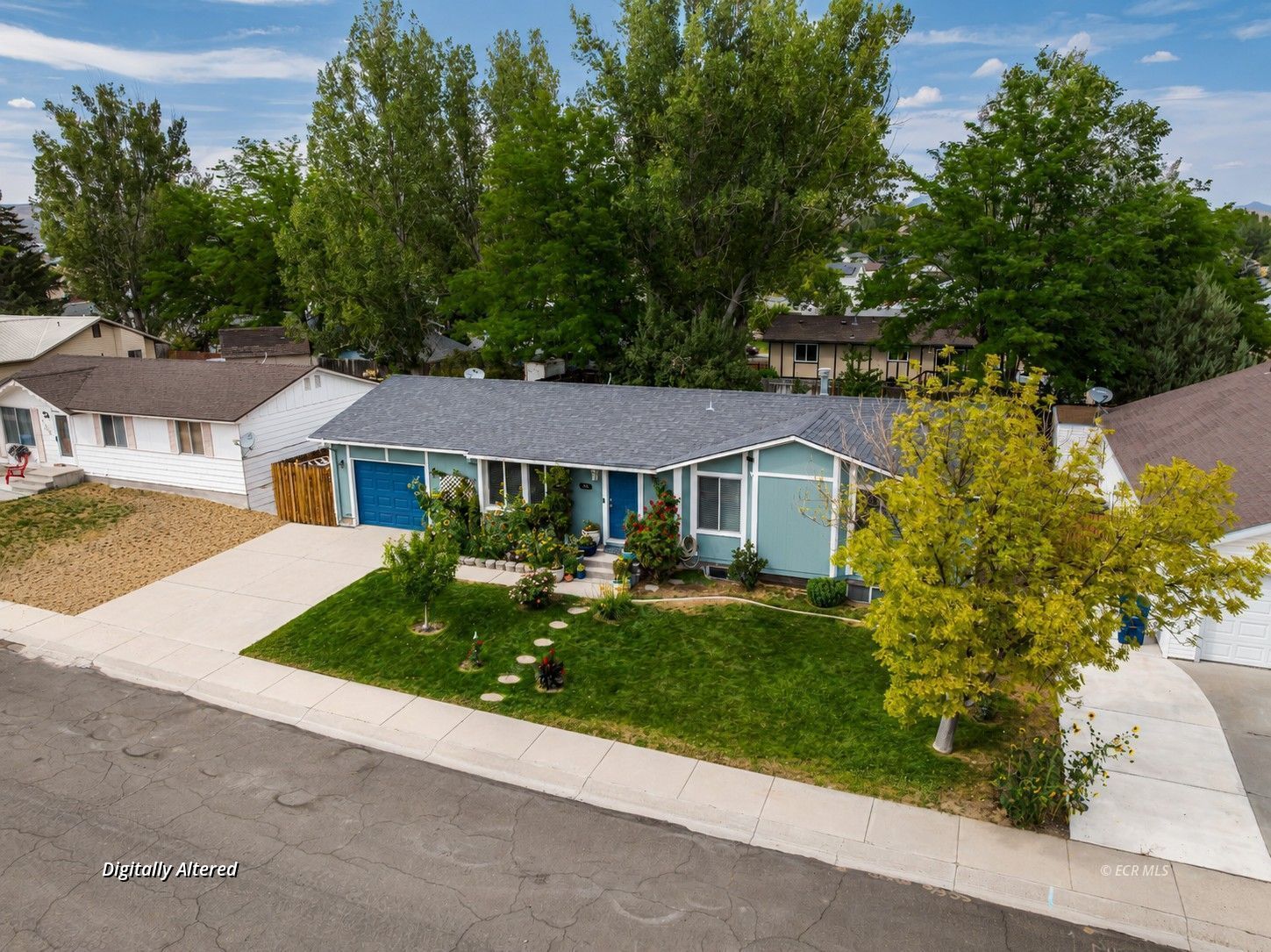 356 Barite Street Property Photo 3