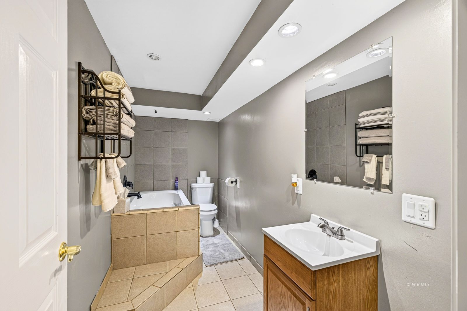356 Barite Street Property Photo 32