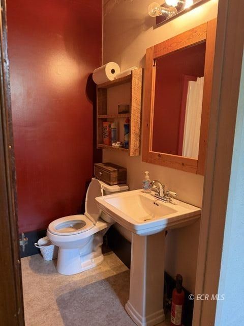 41 N Main Street Property Photo 15