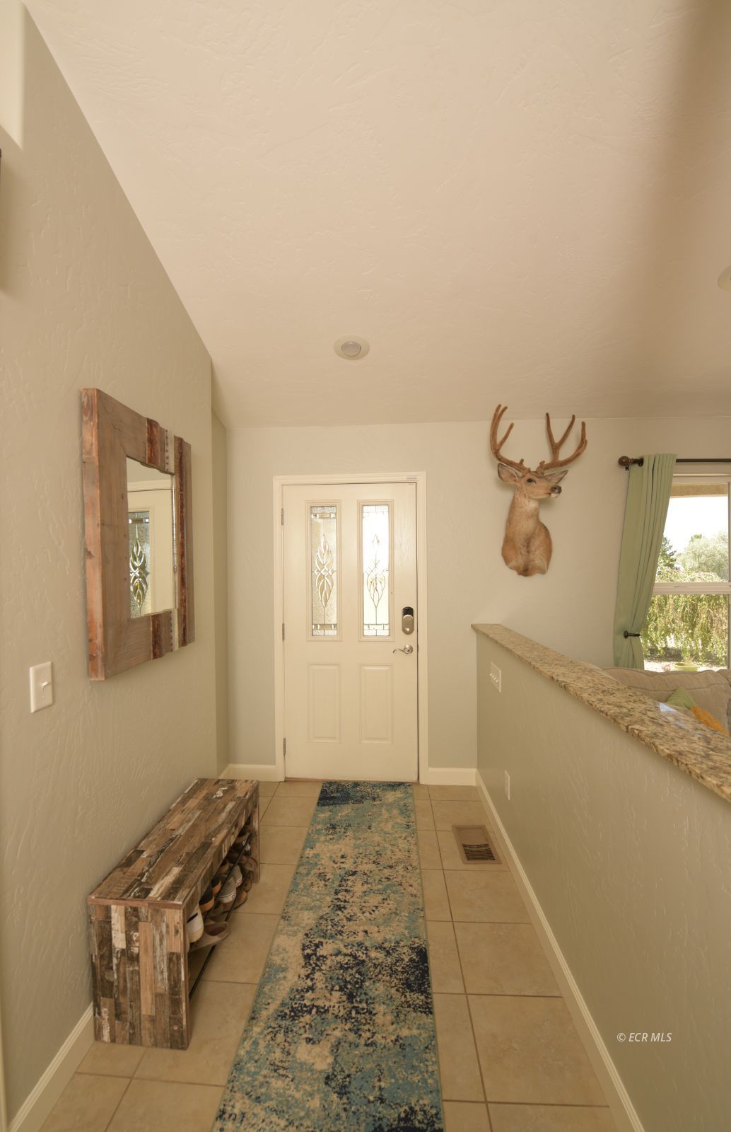 388 Lakeport Drive Property Photo 3